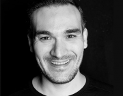 Ahmet Kurt kimdir?