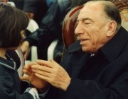 Alparslan Türkeş kimdir?