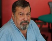 Aykut Oray kimdir?