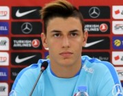 Berke Özer kimdir?