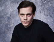 Bill Skarsgard kimdir?