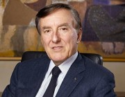Bülent Eczacıbaşı kimdir?