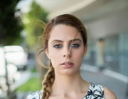 Angela Ceren Sarp kimdir?