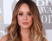 Charlotte Crosby kimdir?