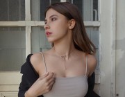 Deniz Karasu kimdir?