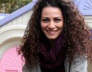 Ezo Sunal kimdir?