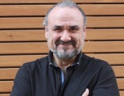 Hakan Aysev kimdir?