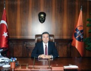 İsmail Kartal kimdir?