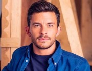 Jonathan Bailey kimdir?