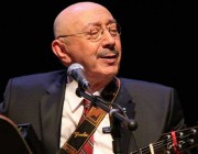 Özdemir Erdoğan kimdir?