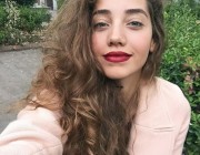 Özge Özacar