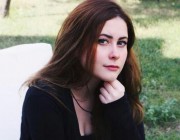Selen Teksöz kimdir?