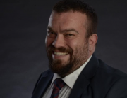 Şenol Önder kimdir?