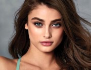 Taylor Hill kimdir?