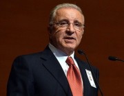 Ünal Aysal kimdir?