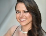 Zeynep Aktuğ kimdir?